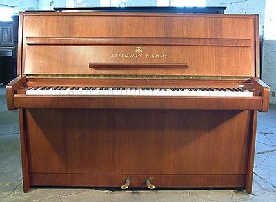 Пианино Steinway Джона Леннона